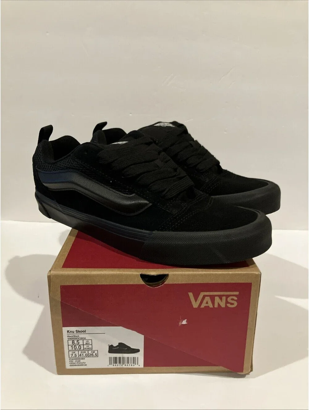VANS Knu-Skool Sneakers US Men's SIZE 8.5 Triple Black VN0009QCBKA NEW